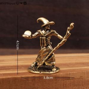 WP💓💛💖 Brass Wizard Figurine Magician Statue Home Decor Retro Character Model Small Statue Home Decorations
