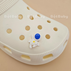 Charm jibbitz sticker gắn dép sục mẫu A79 phi hành gia