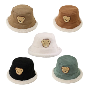 หมวกชาวประมงขนแกะอบอุ่นสำหรับเด็กหญิงเด็กชายเด็กวัยหัดเดิน Topi Bucket ตุ๊กตาลูกหมีน่ารักสีทึบ