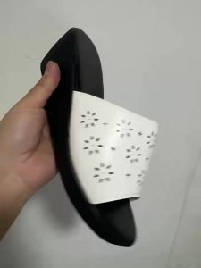 [Free Shipping] WomenS Beach Sandals 2025 New Model Wedge Heel WomenS Shoes Thick-Soled Versatile Waterproof Platform High-Heeled Sandals Slip-On Sandals For Outdoor Wear