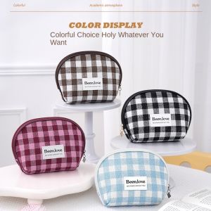 FGJHD ตาข่าย กระเป๋าเก็บเครื่องสำอางรูปครึ่งวงกลม ความจุขนาดใหญ่ พร้อมซิป กระเป๋าคลัทช์ผู้หญิง แฟชั่น แบบเกาหลี กระเป๋าใส่อุปกรณ์อาบน้ำ การเดินทางเพื่อธุรกิจ