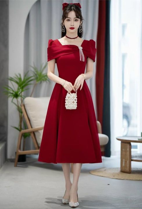 Váy Nhung Đỏ Nữ Đầm Xòe Dài Tay Cổ Chữ v Vải Nhung Co Giãn Cao Cấp Dành Cho  Phụ Nữ Trung Niên - Đầm, váy nữ | ThờiTrangNữ.vn