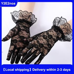 【Local shipping】 Women Vintage Sheer Short Lace Gloves Bride Wedding Gloves Derby Tea Party Wrist Length Floral Gloves for Dinner Fancy Costume Accessories Gloves