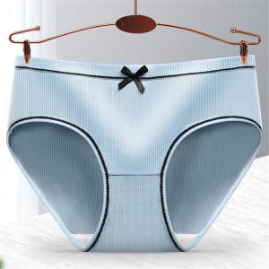 【3pcs】Seluar Dalam Wanita Saiz Besar Berjalur Lancar Pinggang Tengah Sutera Susu Warna Pepejal Seluar Dalam Elastik Tinggi Bernafas Seluar Dalam Selesa Mesra Kulit Untuk Kanak-Kanak Perempuan