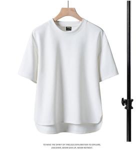 เสื้อยืดคอกลมแขนสั้นผ้าฝ้ายทรงหลวมสำหรับผู้ชาย ระบายอากาศได้ดี เสื้อผ้าลำลอง