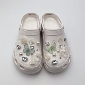 20 cái/bộ CROCS jibbitz quyến rũ Giày Phụ kiện tự làm nhựa Bướm Kim Cương pha lê Giày Bộ trang trí khóa giày có thể tháo rời cho CROCS