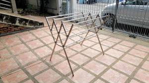 ราวตากผ้าพับได้ แบบ 3 เส้น และ 4 เส้น ราวตากผ้า ราวตากสแตนเลส ราวตากผ้าขนหนู ราวตากผ้าเช็ดตัว ราวตากเล็ก  ราวตากผ้าอ้อม