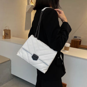 Honey Bag (( COD )) TAs Fashion Rantai Wanita Tas Selempang Kekinian Tas Selempang Import Tas Selempang Import Tas Wanita Import Tas Selempang Wanita Perempuan Korea Tas Wanita Import Tas Anak Perempuan Dewasa Kekinian Bahan Kulit JEruk