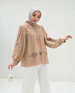 MONA TOP [ S M L XL XXL ] Atasan Wanita Dewasa Kekinian louse Korean Style Terbaru Lengan Puffly 3/4 Baju Kemeja Wanita Bahan Ceruty Babydoll Full Bordir Mewah Blus Wanita Dewasa Baju Noni-Noni Bangsawan Busana Muslim Kere Outfit Arisan Ibu-Ibu Sosialita