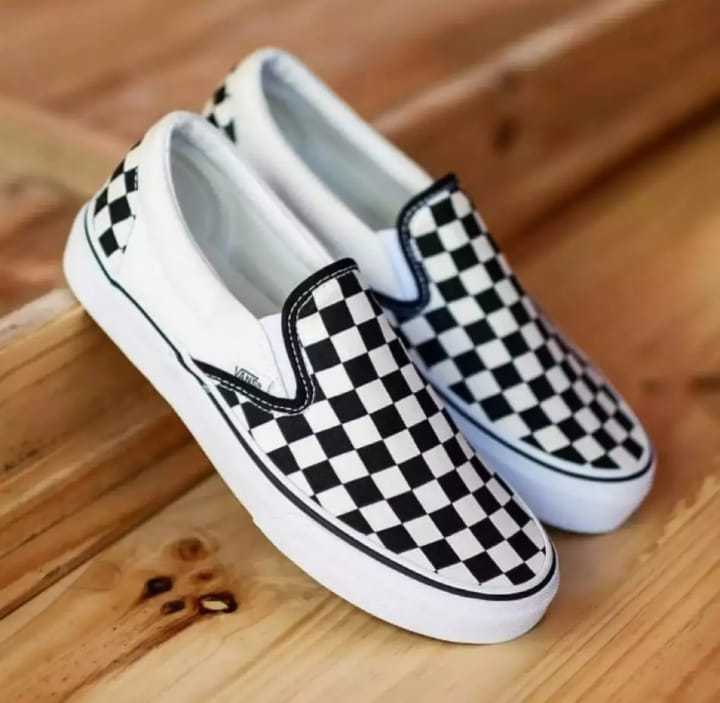 sale !!! sepatu sneaker vans slip on catur Sepatu Kanvas Casual