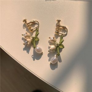 DOOUR Pearl Lily of The Valley Jewelry Set Tassel Green Lily of The Valley Earrings Sweet White Orchids Bracelet Gifts