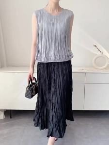 S-563 #   Summer Ruched T-Shirt  Women Miyake Style Ruched Top Comfortable Casual Tassel Design Loose Sleeveless Vest One Size (45-75kg)