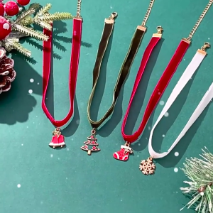 Punk Vintage Velvets Choker Necklace Christmas Bells Snowflakes Decor Temperament Clavicle Chain for Women Girls