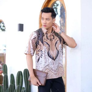 Kemeja Batik Pria Lengan Pendek - Baju Batik Pria Terbaru 2024 - Batik Pria Lengan Pendek Exclusive Batik ZAY- Baju Batik Kantor Kerja Adem Halus Size M L XL XXL Baju Batik Pria Murah Kemeja Batik Pria Lengan Pendek Hem Batik Pria Batik Pekalongan