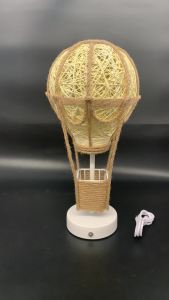 Cordless Handwoven Rattan Hot Air Balloon Table Desk Lamp Rechargeable LED Night Light Dimmable Touch Control Warm Glow Desk Lamp Boho Room Decoration Lighting For Home Bedroom