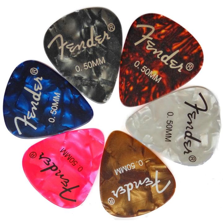 Fender%20Guitar%20Premium%20Pick%20%200.46%20mm%20-%20Random%20Color%20(Set%20of%206)%20-%20Image%205