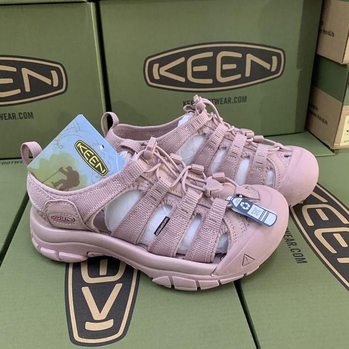 Keen shark hot sale sandals