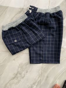 Celana Pendek Tartan Pria Dewasa: Ukuran & Kualitas Tinggi