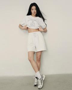[Online Exclusive - Korea Collection]Giordano Women 100% Cotton Drawstring Elastic Waist Sweat Shorts