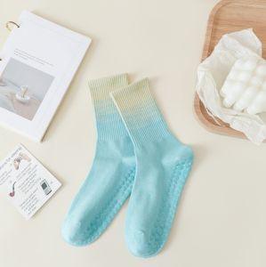 Kaus Kaki Yoga Pilates Socks Grip Non Slip Panjang