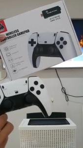 PlayStation เกม stick 4k M8 Pro การควบคุมวิดีโอแบบไร้สาย 2.4G เกมสำหรับทีวี มีเกมมากกว่า 20000 เกม รับประกันหนึ่งปี