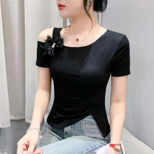 Yimei áo hoa đính cổ chữ V chéo thanh lịch Mới Mùa Hè cho nữ với Áo thun xẻ xếp ly viền không đều và thiết kế cotton