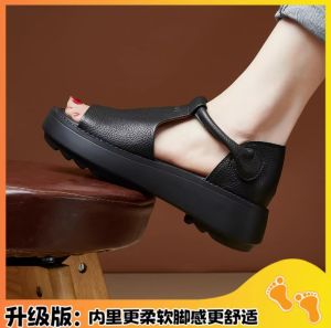 [Free Shipping] Soft-Soled Sandals For Women New Summer Styles Flat With Velcro Straps Open-Toe Design Versatile And Fashionable Roman Sandals