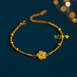 Noin - Gelang Titanium Desain Bunga Clover Terbaru Elegan & Simple Fashion Wanita Korea