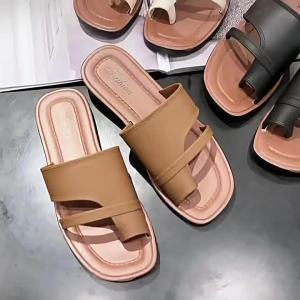 [Free Shipping] New 2025 Spring/Summer Closed-Toe Shoes Soft Sole Non-Slip Fashionable Versatile Slip-On Flat Sandals