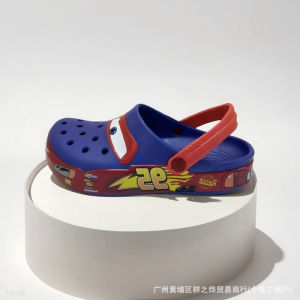 crocs95 McQueen Car Clogs for Men and Women Outdoor Beach Shoes Sandals Closed-Toe Slippers Breathable Non-Slip Shoes