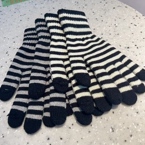 Winter Gloves for Men Women Mobile Phone Touch Black White Stripe Warm Gloves Soft Knit Gloves Elastic Cuff