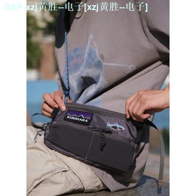 Outdoor plaid fly fishing chest bag men's new street trend bag shoulder  waterproof function crossbody bag