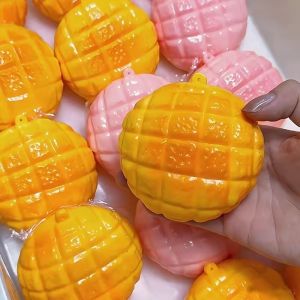 New Toast Bread Crispy Squishy Squeeze Toy Round Blocks Crunchy Filled ASMR Anti Stress Release Hand Relax Gift Toy