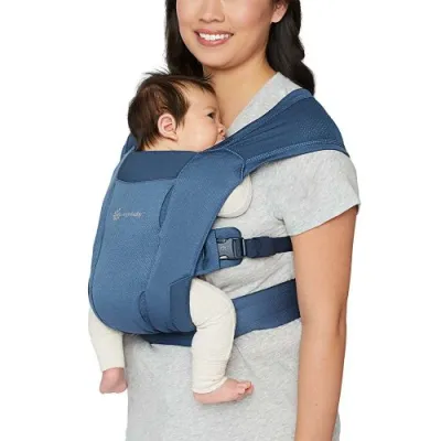 Địu ngồi Ergobaby Embrace Cozy cho bé sơ sinh đai địu em bé trợ lực an toàn - Monnie Kids