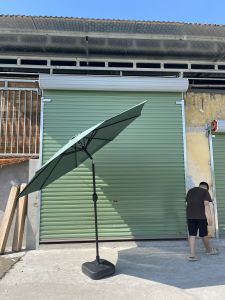 Ô dù chính tâm mái nghiêng tròn 2m7 cao 2m6 vải dù Polyester sơn tĩnh điện che nắng mưa ngoài trời