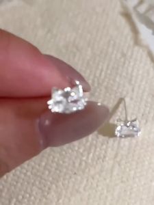 Anting Kucing 小猫咪耳针耳环 Cute Cat Stud Earrings 清冷感轻小巧精致高级感气质百搭 Minimalist Korean Style Fashion Jewelry