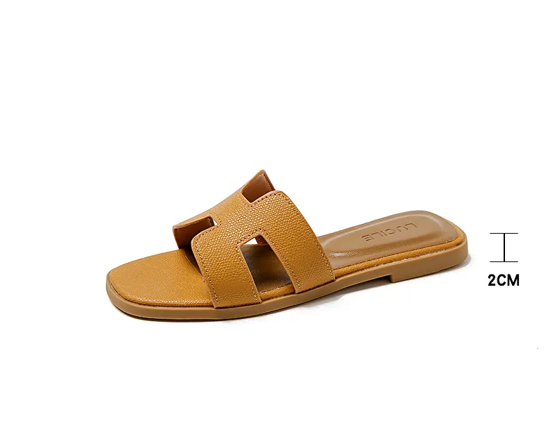 Lucile 666-6 Casual Flats Slip-on Leather Sandals High quality