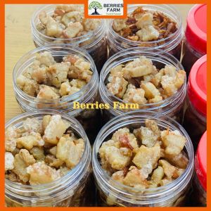 Tóp mỡ Hành phi nhà làm sạch có dầu dùng trộn món Phở khô Gia Lai hũ 200Gr nhà Berries Farm