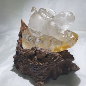 Natural Hematoid Crystal Rabbit/黄胶花白水晶兔子摆件/天然原矿黄皮胶花精雕兔摆件/ Carving Ornaments Yellow Hematoid Quartz Rabbit