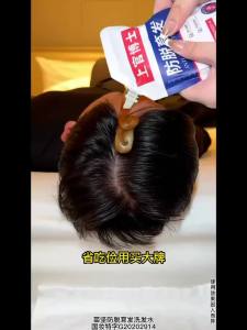 多源益生菌亮白牙膏去黄去牙垢烟渍防蛀清新空气牙膏正品Multi source probiotic whitening toothpaste for removing yellowing tartar smoke stains and preventing cavities. Authentic fresh air toothpaste