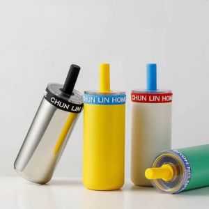 MECOME ฟลีซ ขวดน้ำกันความร้อน 550มล ป้องกันการรั่วซึม กระติกน้ำสูญญากาศ แฟชั่น พร้อมหลอด แก้วเก็บความร้อน การเดินทาง