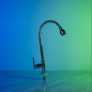 Kran Angsa Flex Tancap Engkol Kepala Kecil