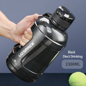 Uzspace 2300ML large-capacity water bottle Tritan material BPA Free with straw Gym bottle outdoor water bottle