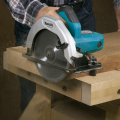 Makita M5801B Circular Saw 7-1/4”. 