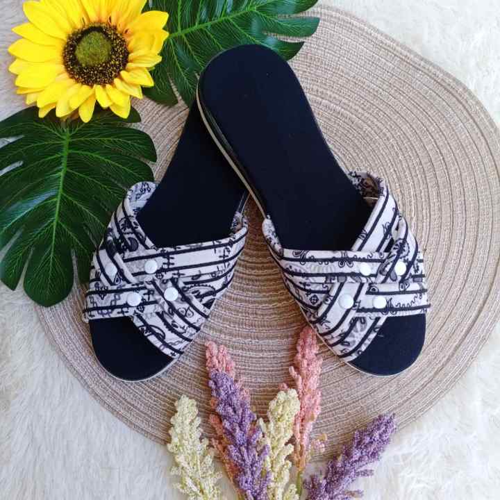 ALFOMBRA SLIPPERS FOR MEN in BANDANA STYLE Lazada Lazada PH