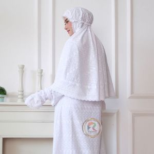 Raisma - Bergo Putih Bahan Katun Jepang Motif Bordir Cantik Dan Adem Perlengkapan Umroh Wanita