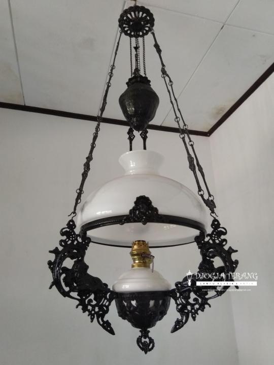 Lampu Gantung Klasik Antik Retro Khas Jawa Betawi Palembang Sunda R