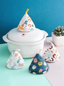 Japanese Cute Triangle Anti scalding Pot Cap Kitchen Pot Handle Sand Pot Enamel Pot Cast Iron Pot Earrings Insulation Gloves