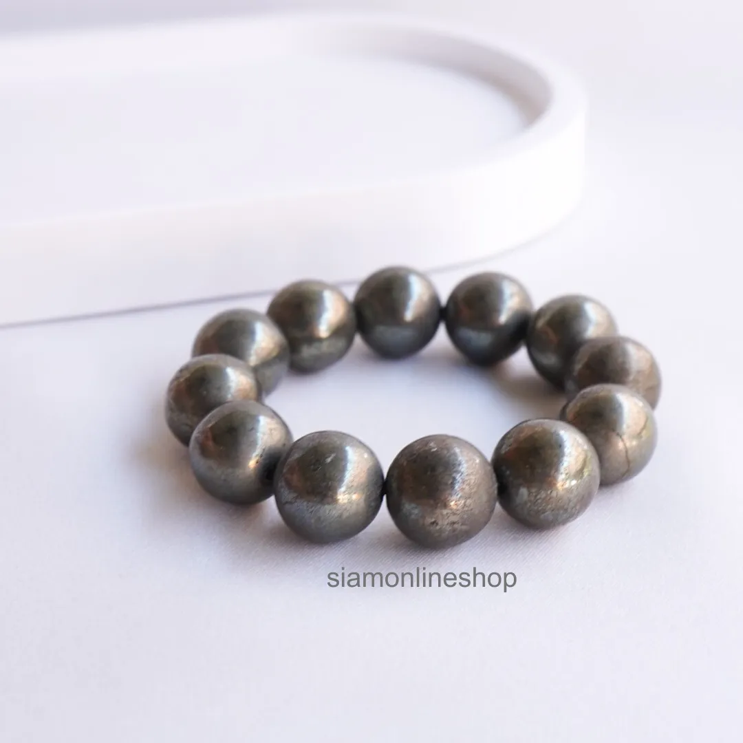 PYRITE ไพไรต์ เพชรหน้าทั่ง เลือกขนาดเม็ดหินได้ (4-14 มม) หินแห่งการดูดทรัพย์ ดูดเงิน สร้อยข้อมือหินแท้