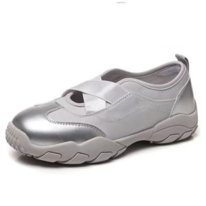 Grosir import jakarta Sepatu Onia Free Boxes Sepatu Wanita Fashion Sneaker Model Terbaru Size (36-40)